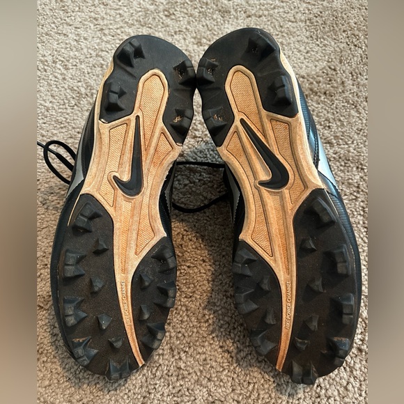 Nike Baseball Cleats - Size 10.5 - Picture 3 of 5